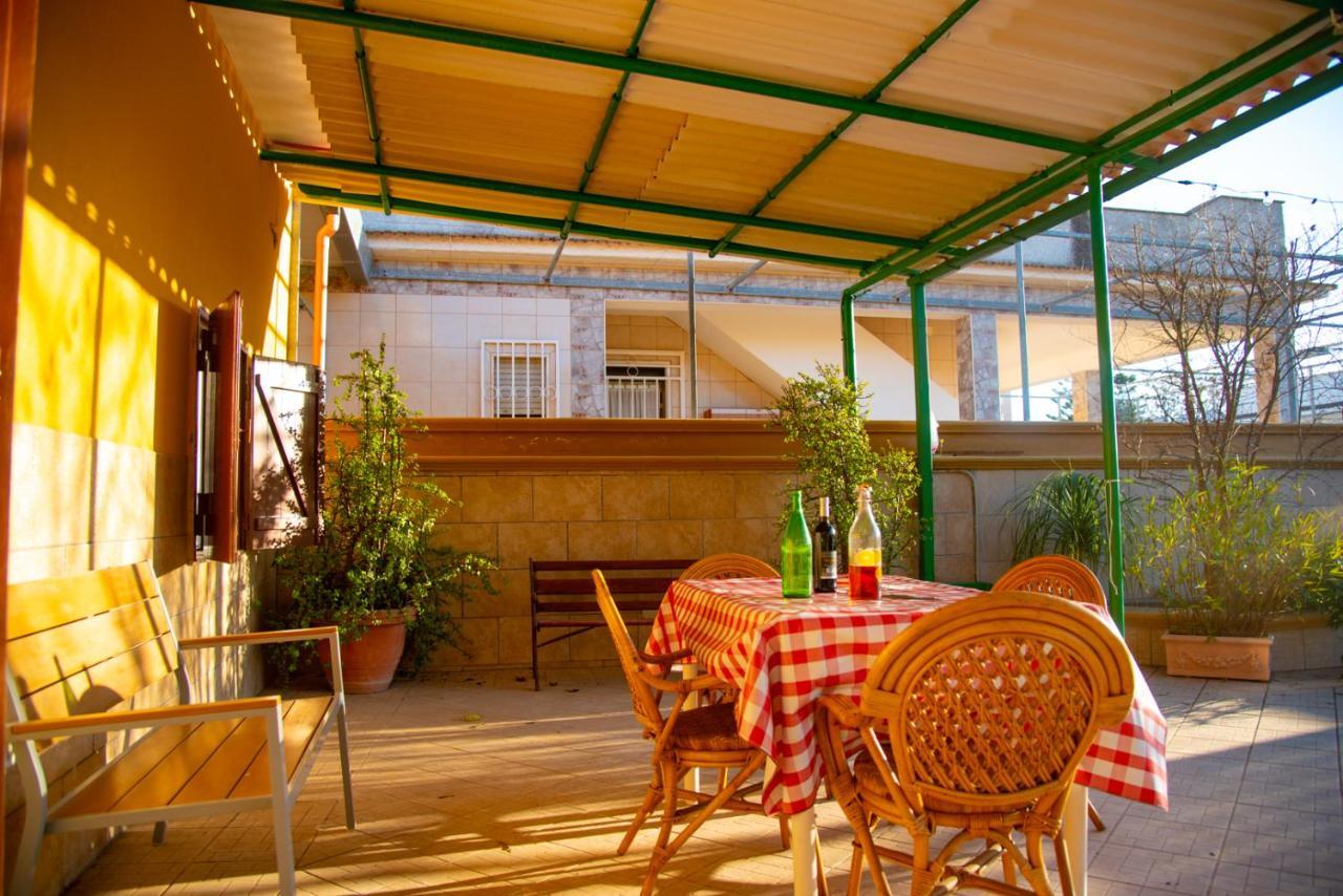 Villa Carrieri Marina di Lizzano Exterior photo